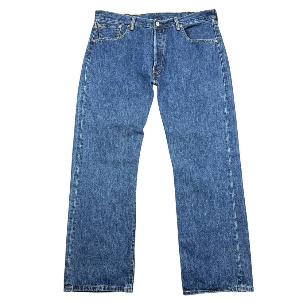Levis 501 Jeans Men 38x30 (36x30) Blue Medium Wash Button Fly Straight Leg Denim